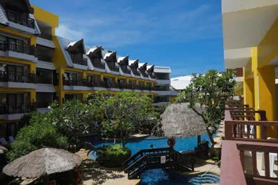 Camera Superior King con vista piscina — Woraburi Phuket Resort & Spa